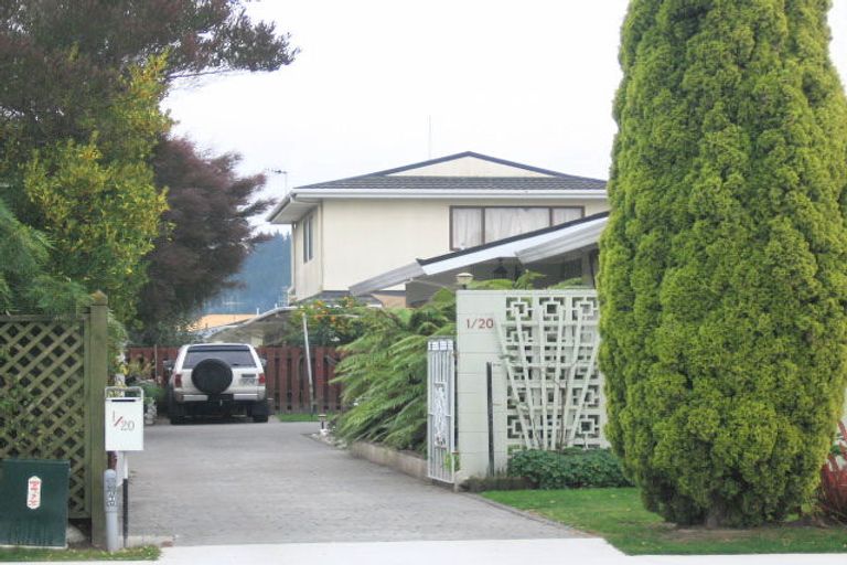 Photo of property in 1/20 Bowling Road, Greenmeadows, Napier, 4112