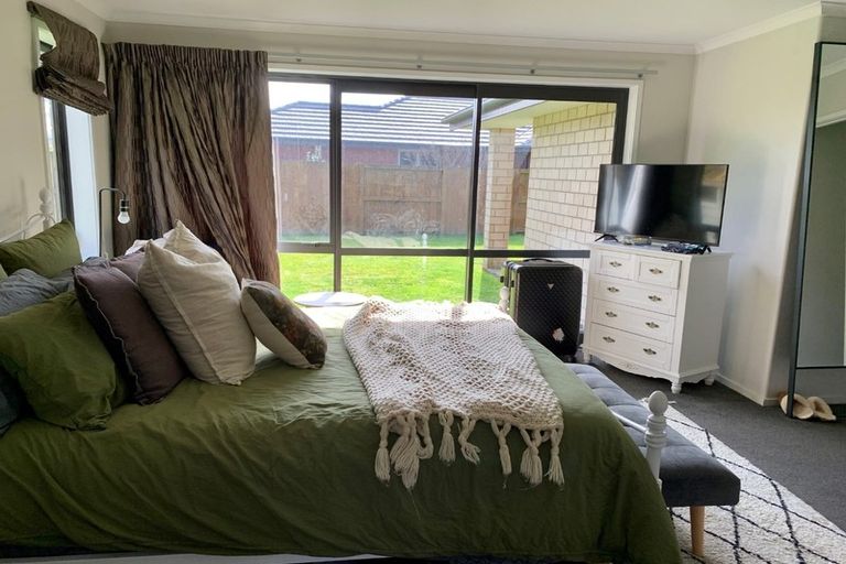 Photo of property in 15 Meadowfield Street, Flagstaff, Hamilton, 3210