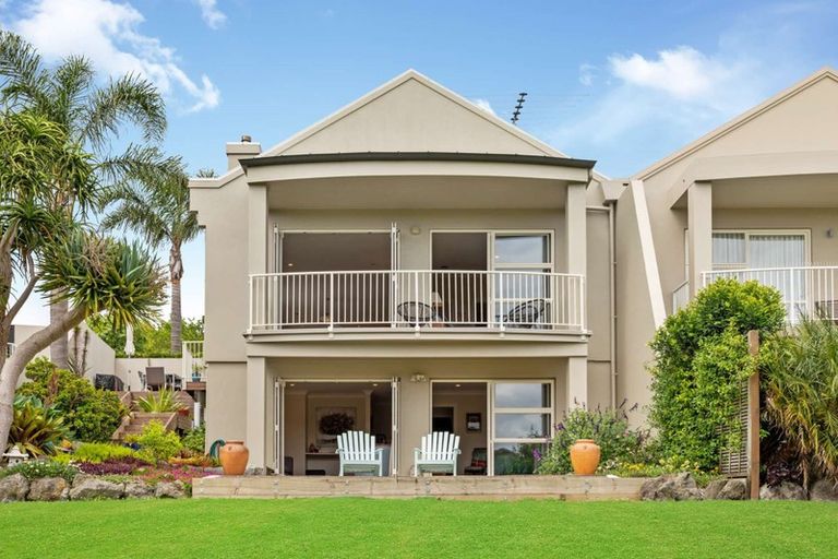 Photo of property in 167 Gulf Harbour Drive, Gulf Harbour, Whangaparaoa, 0930