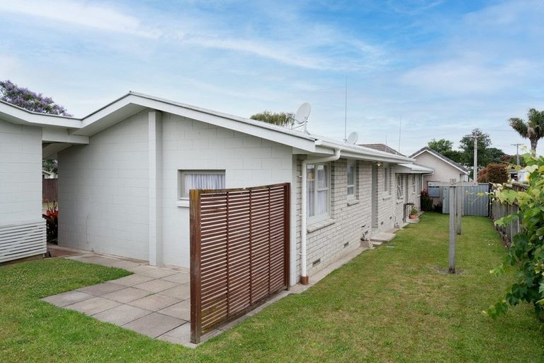 Photo of property in 2/87 Fraser Street, Tauranga South, Tauranga, 3112