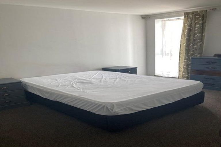 Photo of property in Dual Apartments, 403/142 Vivian Street, Te Aro, Wellington, 6011