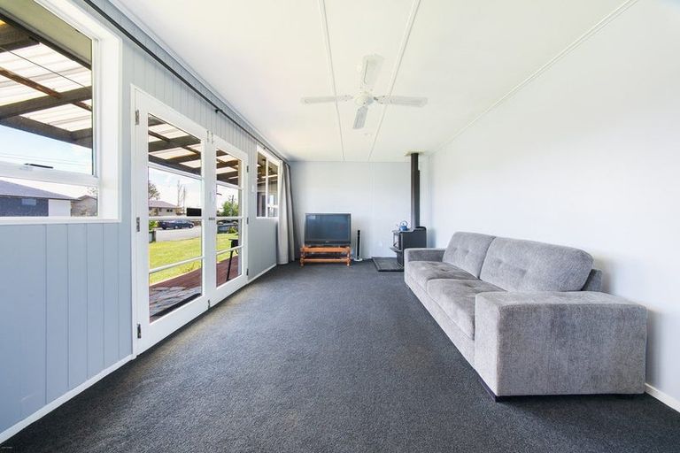 Photo of property in 32 Rata Road, Twizel, 7901