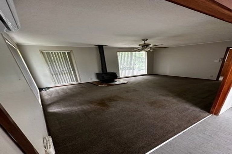 Photo of property in 5 Crispian Place, Weymouth, Auckland, 2103