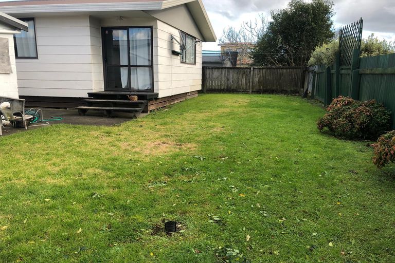 Photo of property in 2/26 Sheehan Avenue, Papakura, 2110
