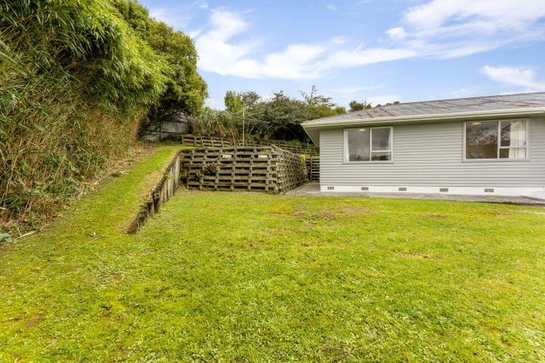 Photo of property in 16 Tyrone Grove, Wainuiomata, Lower Hutt, 5014