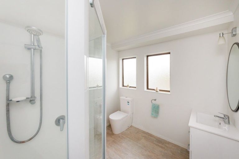 Photo of property in 35 Kowhai Street, Tokomaru, Palmerston North, 4474