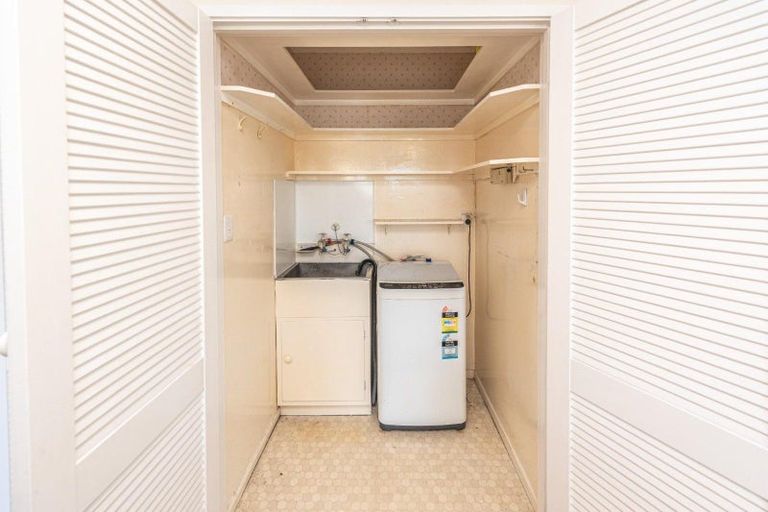 Photo of property in 2/12 Paterson Street, Aramoho, Whanganui, 4500