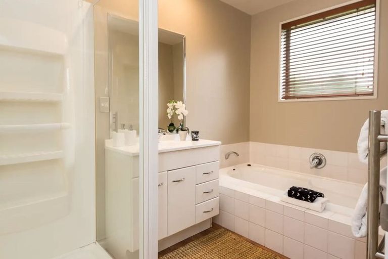 Photo of property in 10 Vasari Grange, Rolleston, 7614