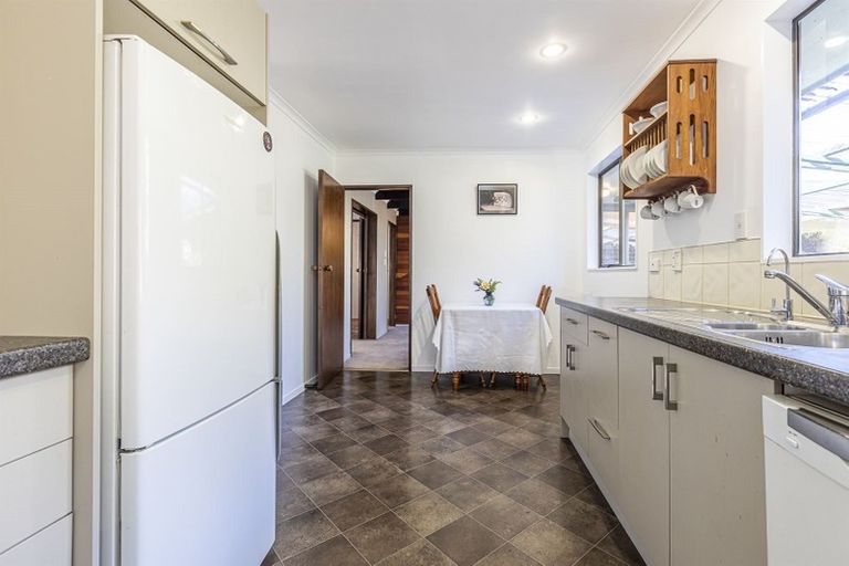 Photo of property in 38 Carter Crescent, Awapuni, Palmerston North, 4412