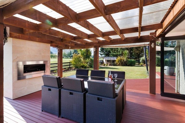 Photo of property in 420 Kairanga Bunnythorpe Road, Bunnythorpe, Palmerston North, 4478