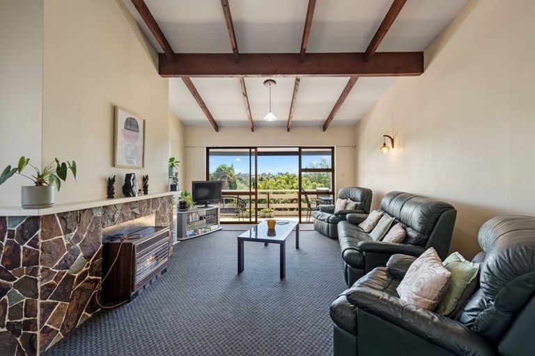 Photo of property in 25 Bellevue Road, Brookfield, Tauranga, 3110