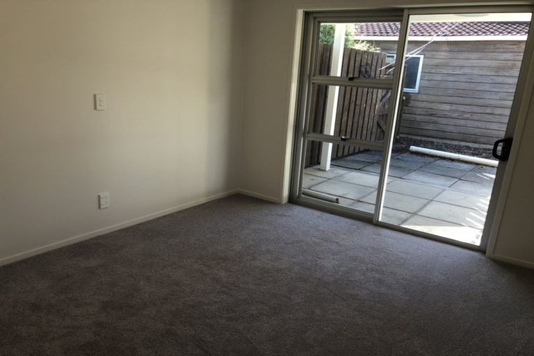 Photo of property in 1/1 Pine Road, Orewa, 0931