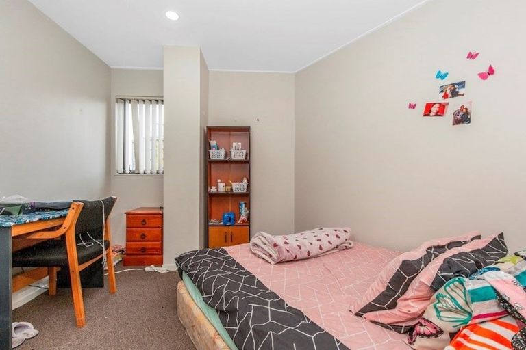 Photo of property in Heritage Tower Apartments, 517/22 Nelson Street, Auckland Central, Auckland, 1010