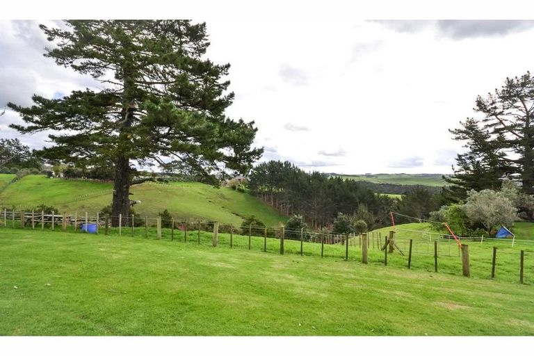 Photo of property in 335 Takou Bay Road, Kaeo, Kerikeri, 0295