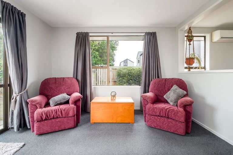 Photo of property in 2/195 Linwood Avenue, Linwood, Christchurch, 8011