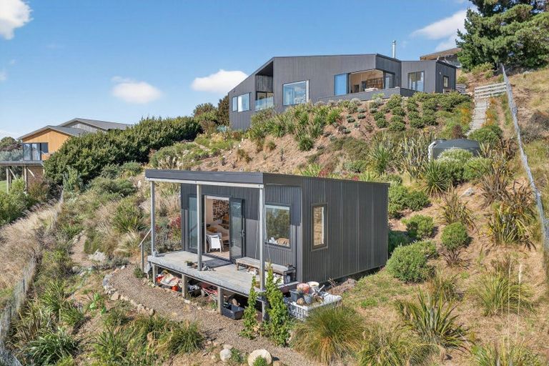Photo of property in 18 Doris Faigan Lane, Charteris Bay, Lyttelton, 8971