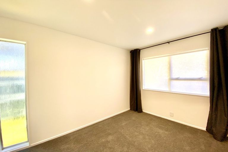 Photo of property in 1/10 Mangaroa Hill Road, Maoribank, Upper Hutt, 5018