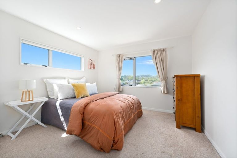 Photo of property in 30 Korihi Drive, Swanson, Auckland, 0614