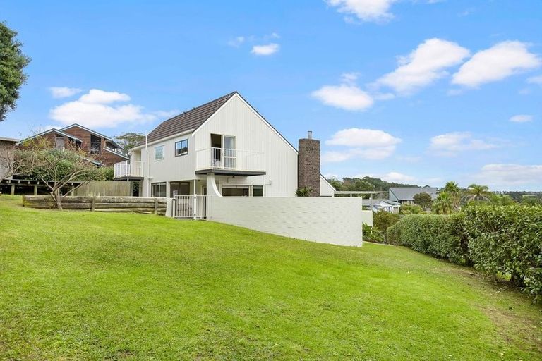 Photo of property in 19 Siesta Terrace, Gulf Harbour, Whangaparaoa, 0930