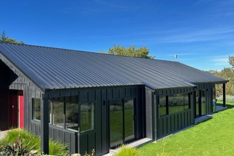 Photo of property in 228 Durham Drive, Havelock North, 4130