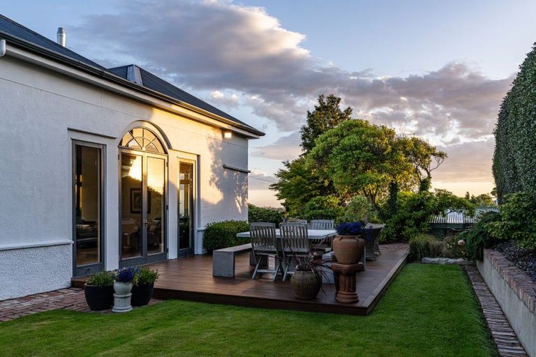 Photo of property in 72 Mailer Street, Mornington, Dunedin, 9011