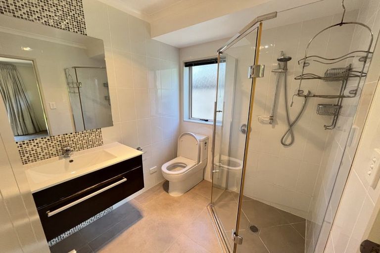 Photo of property in 3 Pohutukawa Place, Karaka, Papakura, 2113