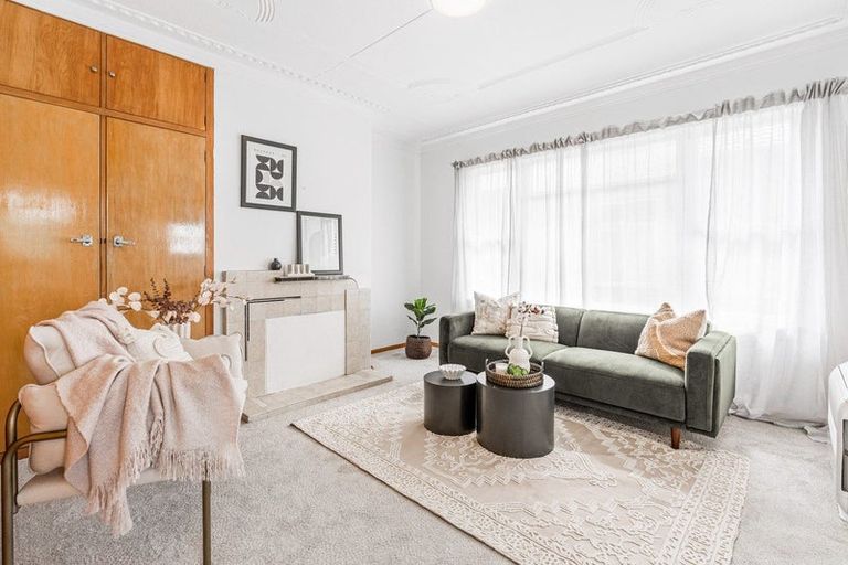 Photo of property in 57 Hargest Crescent, Saint Kilda, Dunedin, 9012