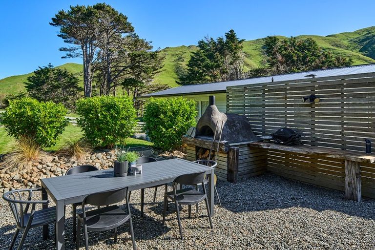 Photo of property in 302 Boom Rock Road, Ohariu, Wellington, 6037