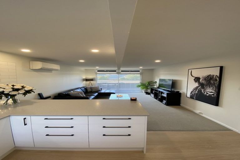 Photo of property in 8/58 Papanui Road, Merivale, Christchurch, 8014