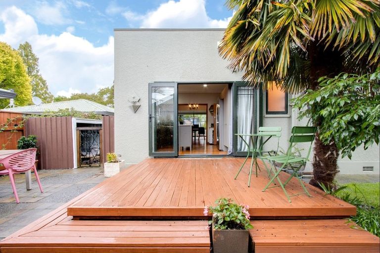 Photo of property in 54 Osier Road, Greenmeadows, Napier, 4112