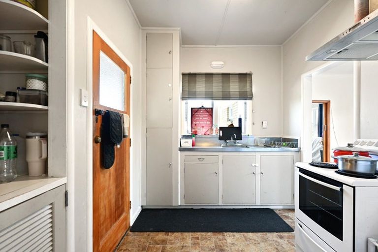 Photo of property in 49 Galloway Street, Hamilton East, Hamilton, 3216