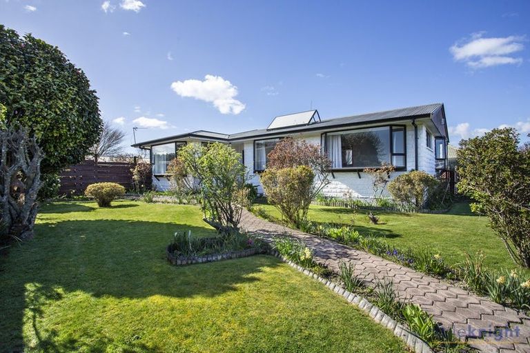 Photo of property in 10 Wolsey Place, Hillmorton, Christchurch, 8025