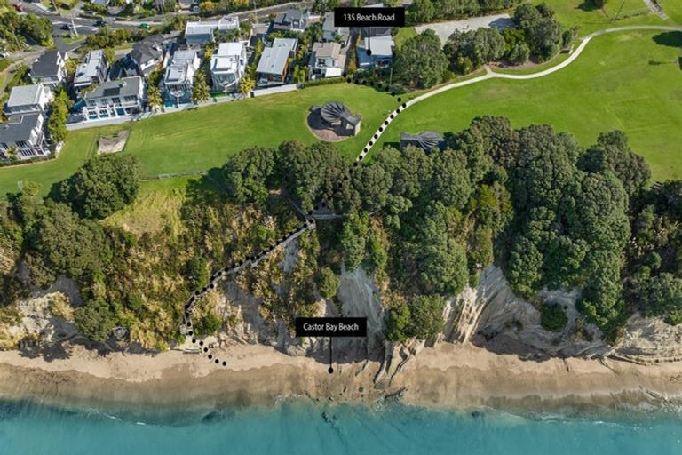 Photo of property in 135 Beach Road, Castor Bay, Auckland, 0620