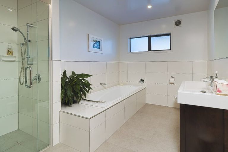 Photo of property in 44a Mchardy Street, Havelock North, 4130