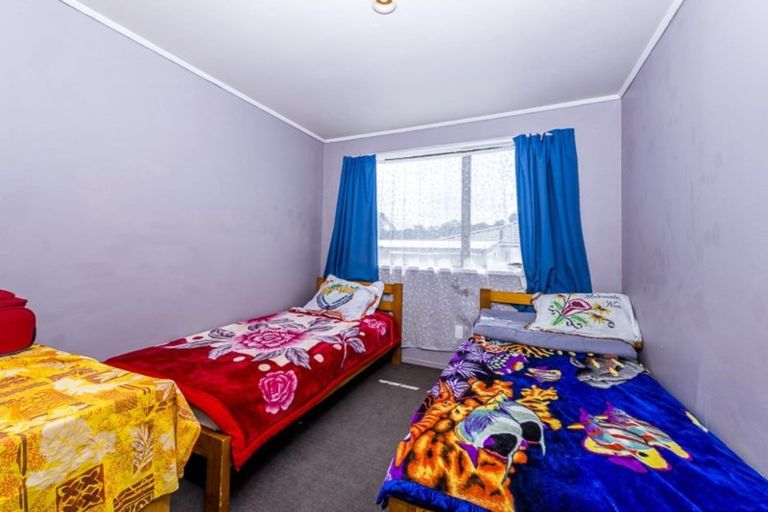 Photo of property in 8 Karepo Crescent, Ranui, Auckland, 0612