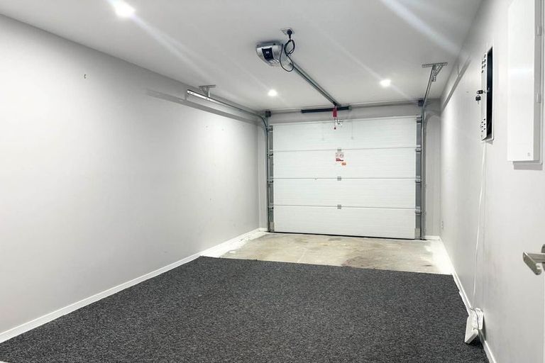 Photo of property in 75 Marendellas Drive, Bucklands Beach, Auckland, 2014