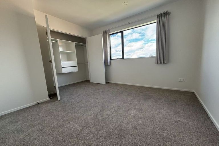 Photo of property in 5/39 Dale Crescent, Pakuranga, Auckland, 2010