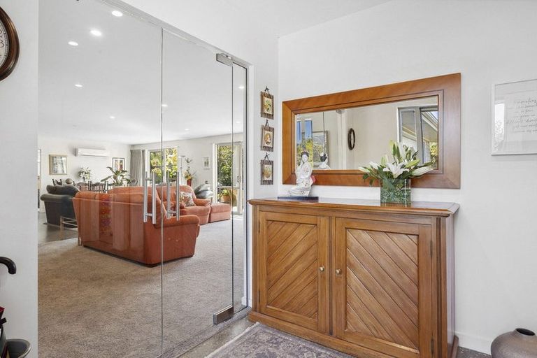 Photo of property in 17 Awa Toru Drive, Fairfield, Dunedin, 9018