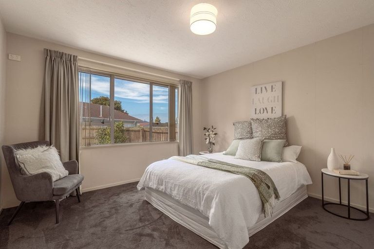 Photo of property in 2/7 Fir Tree Lane, Aranui, Christchurch, 8061