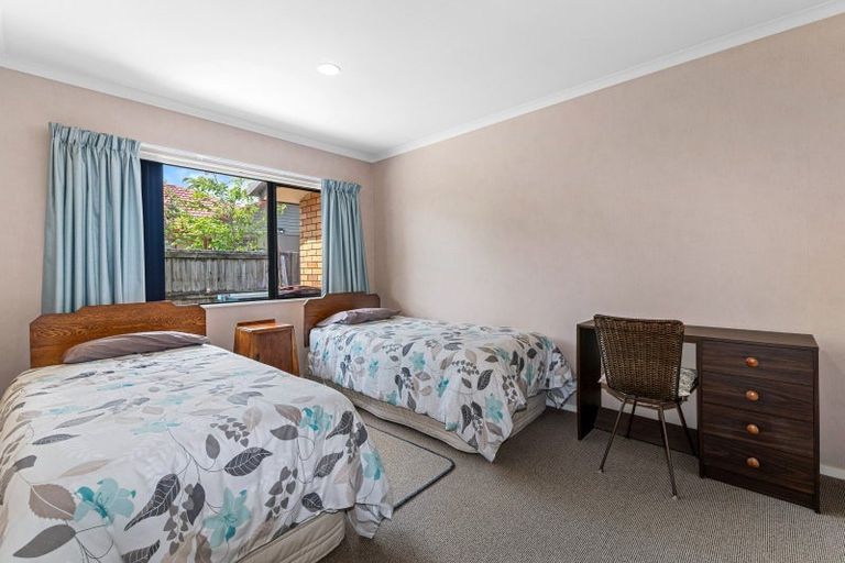 Photo of property in 16 Frame Place, Owhata, Rotorua, 3010