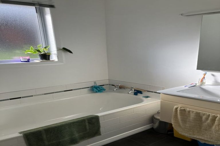 Photo of property in 28 Gorman Street, Macandrew Bay, Dunedin, 9014