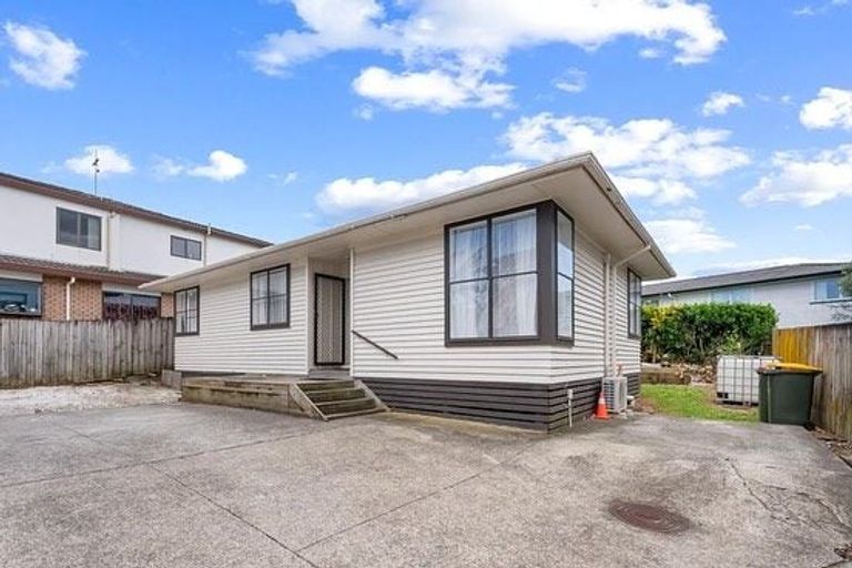 Photo of property in 73 Cornwall Road, Papatoetoe, Auckland, 2025