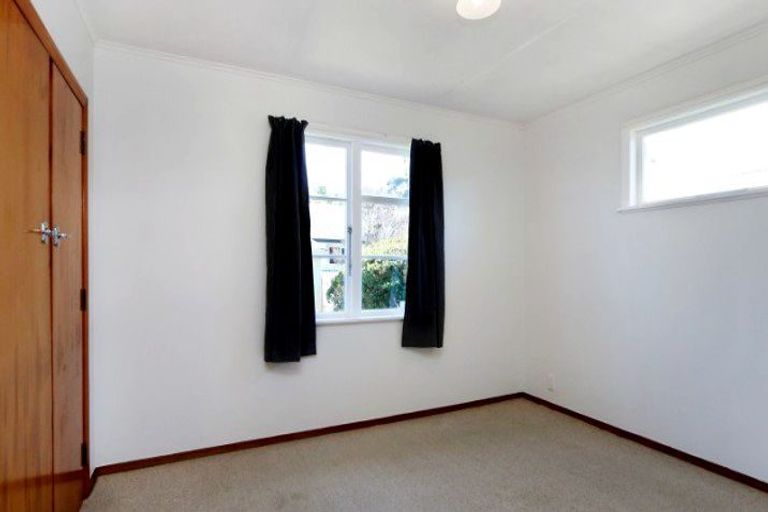 Photo of property in 9 Wincanton Place, Awapuni, Palmerston North, 4412