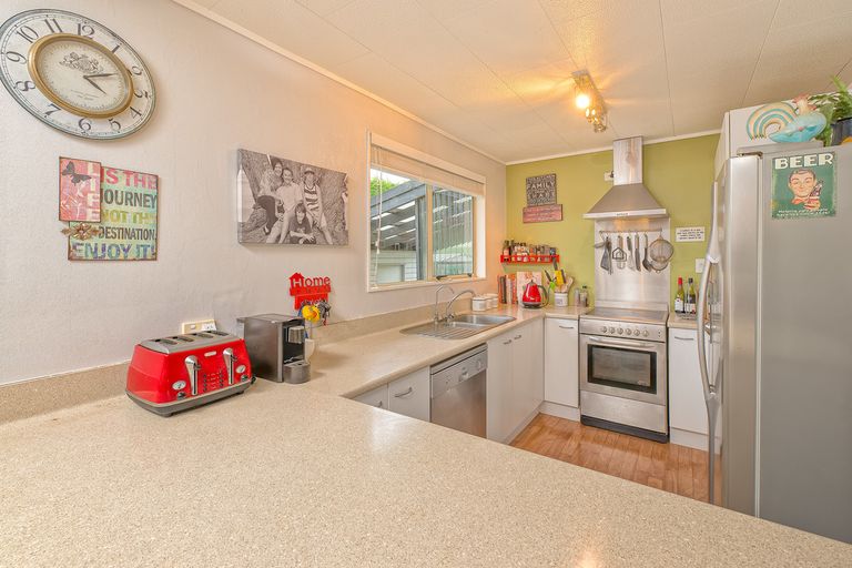 Photo of property in 220 Goodwin Road, Aka Aka, Waiuku, 2682