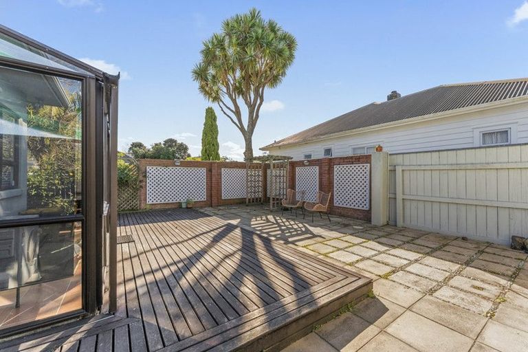 Photo of property in 9 Witako Street, Epuni, Lower Hutt, 5011