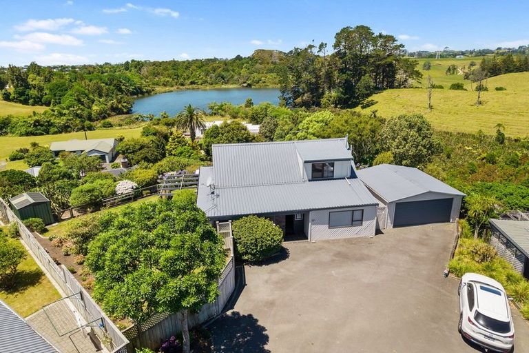 Photo of property in 11a Ash Place, Whalers Gate, New Plymouth, 4310