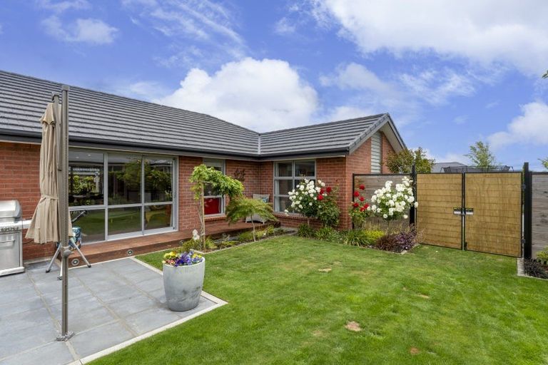 Photo of property in 25 Highgate Drive, Rangiora, 7400