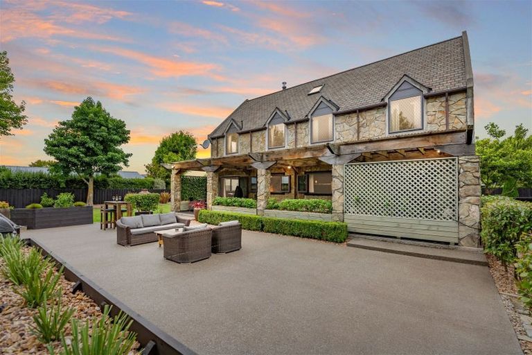 Photo of property in 58 Buckleys Road, Rangiora, 7400