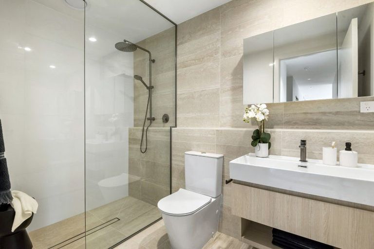 Photo of property in 6/12g Marlborough Crescent, Hobsonville, Auckland, 0616