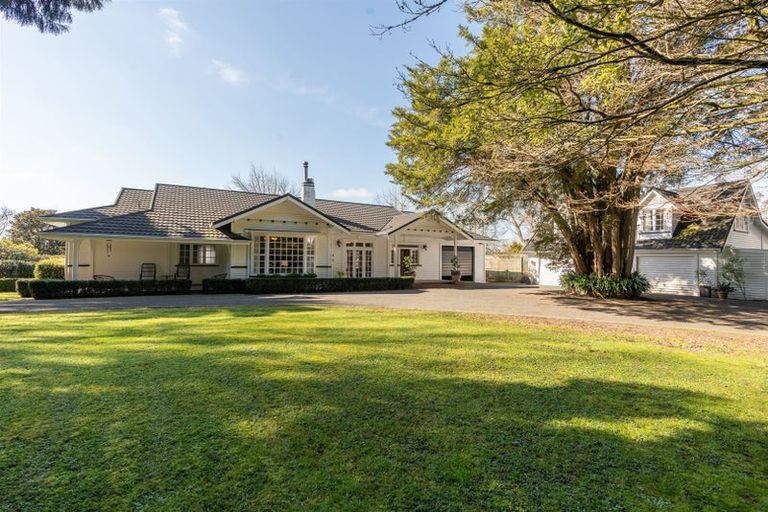 Photo of property in 1782 Te Pahu Road, Karamu, Hamilton, 3285